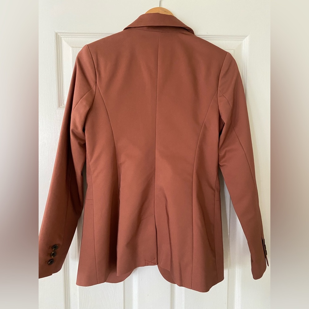 Women’s Fitted Blazer - Picture 4 of 4